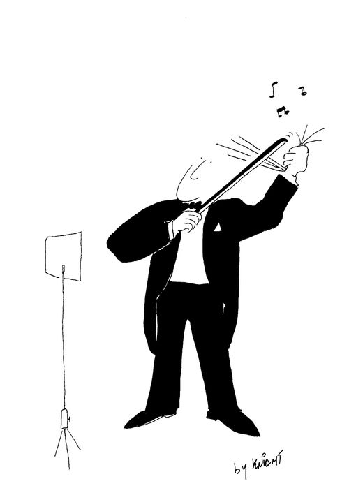 Violinist playing on his hair.