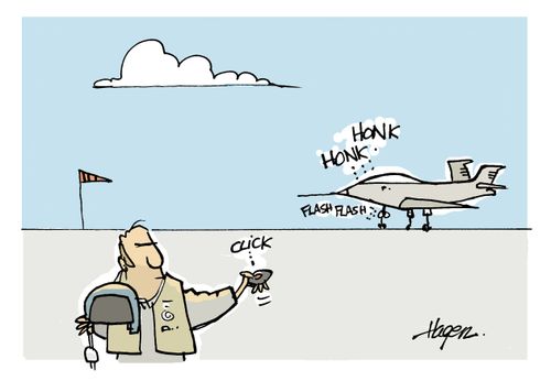 Pilot locking jet with remote.