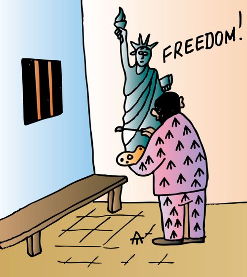 Prisoner paints the statue of liberty.