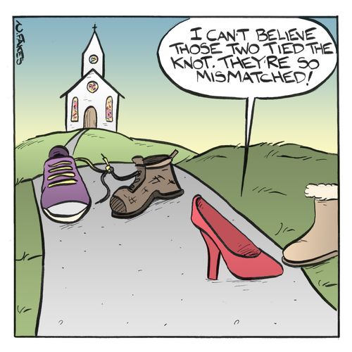 'I can't believe those two tied the knot, they're so mismatched.'