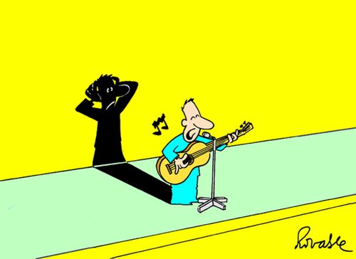 Singer's shadow covering it's ears.