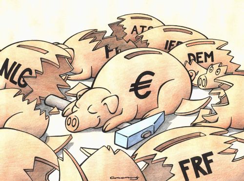 Euro smashes other currencies.