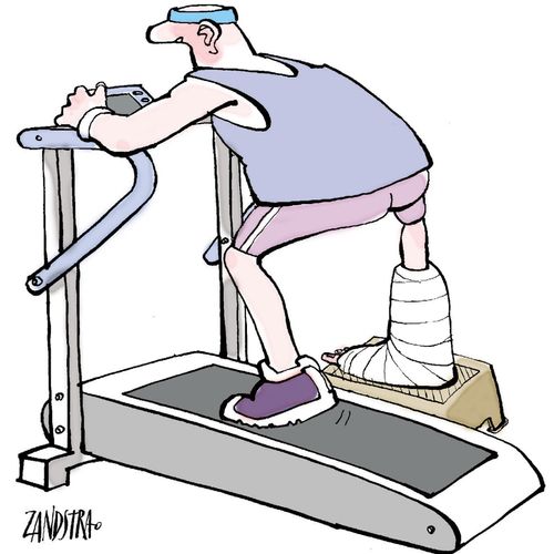 Man on treadmill with one leg in a cast.