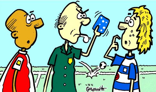 Rubbish referee gets his cards wrong.