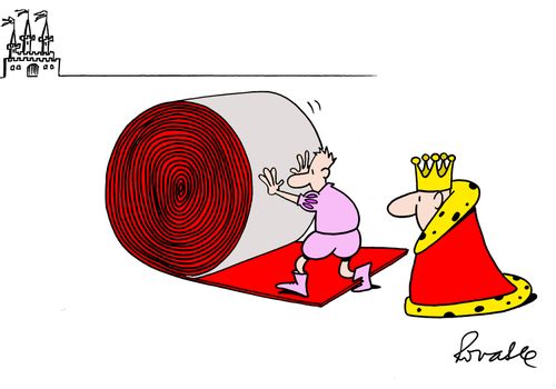 King has long walk to castle.