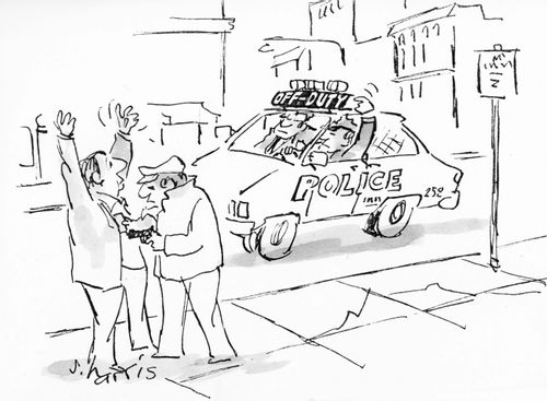 Off-duty police ignore a robbery.