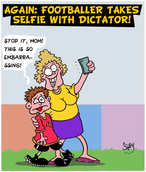 Again: Footballer takes selfie with dictator!