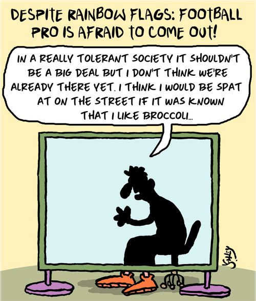 Despite Rainbow Flags: Football pro is afraid to come out!