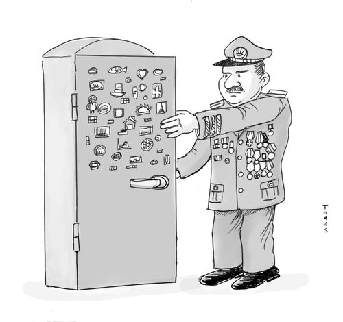 Fridge Magnets/Military Medals