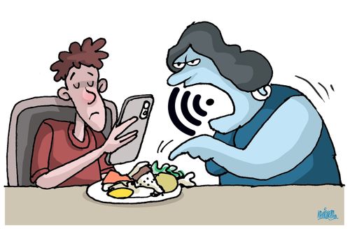 Screen Time at the Dining Table