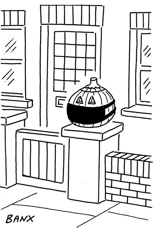 Jack-o-lantern wearing a mask