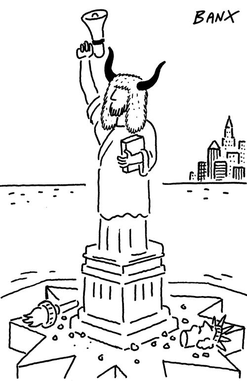 US protestor beheads the Statue of Liberty.